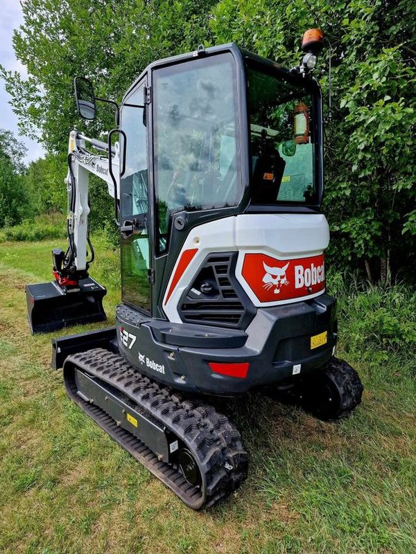 Bobcat E27